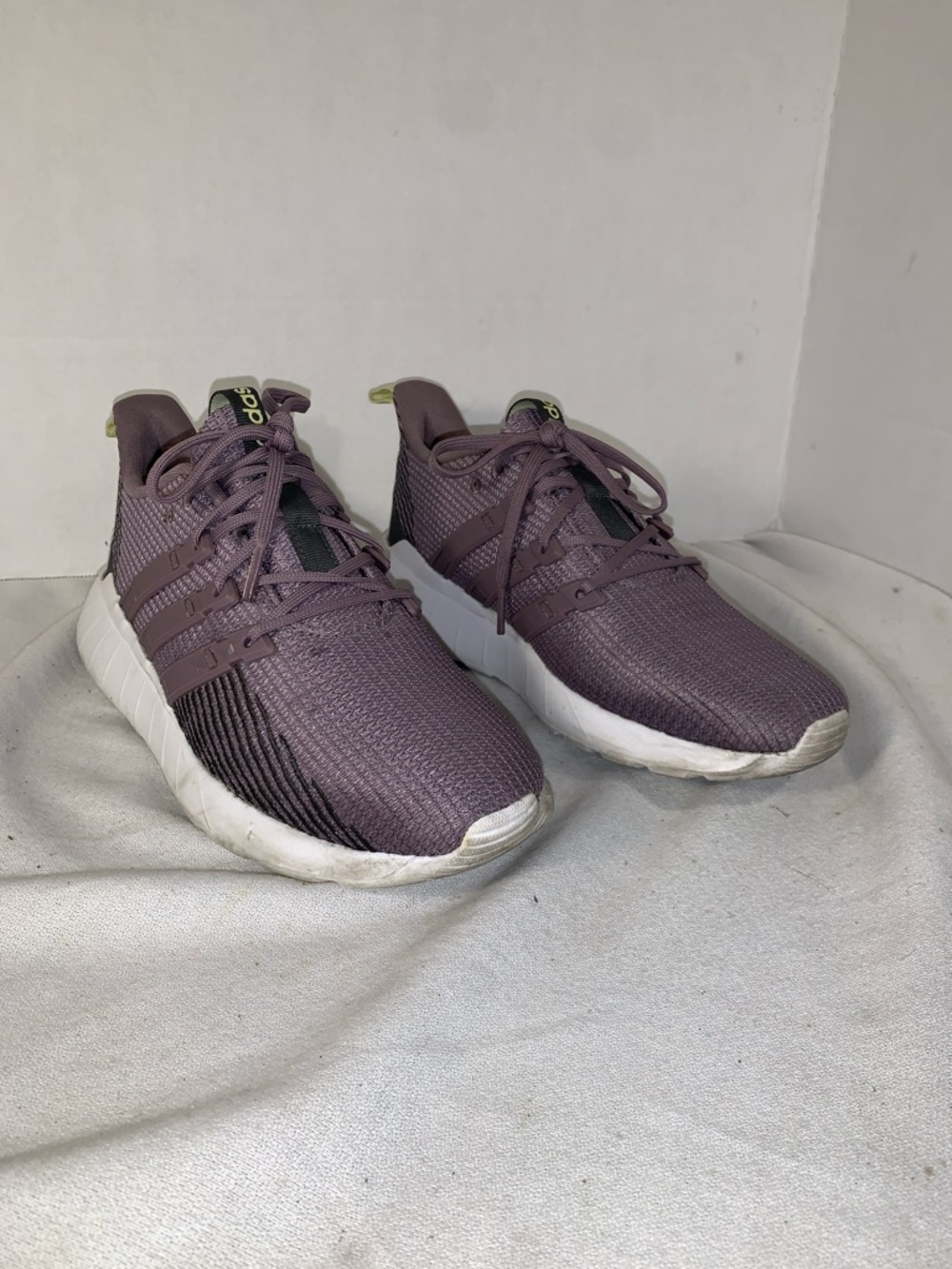 Adidas Women’s Questsar Flow ‘Legacy Purple’ Lace-Up Running Sneakers